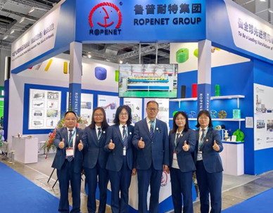 ไหลเข้าทวิสเตอร์