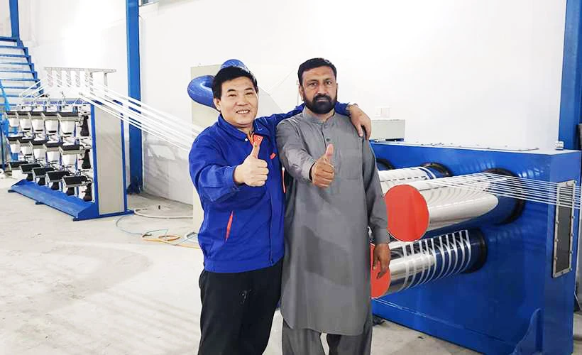 Mesin Ropenet di Pakistan