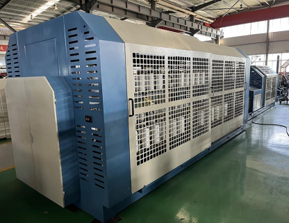 Twisting and winding machine